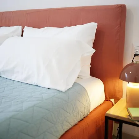 Hale - Porta Romana Apartment *
