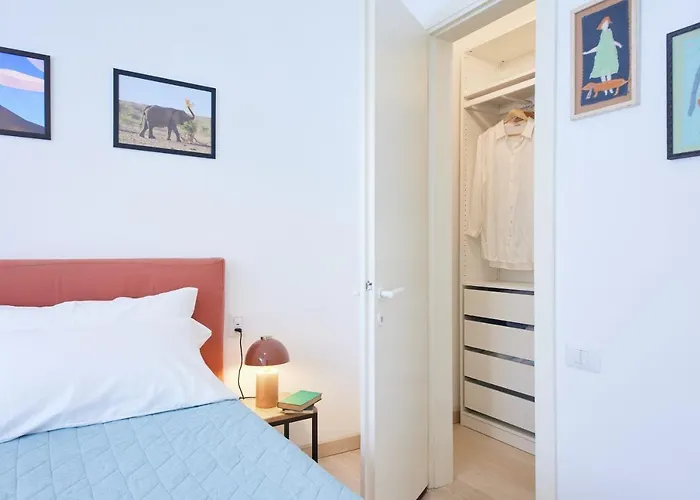 Hale - Porta Romana Apartment